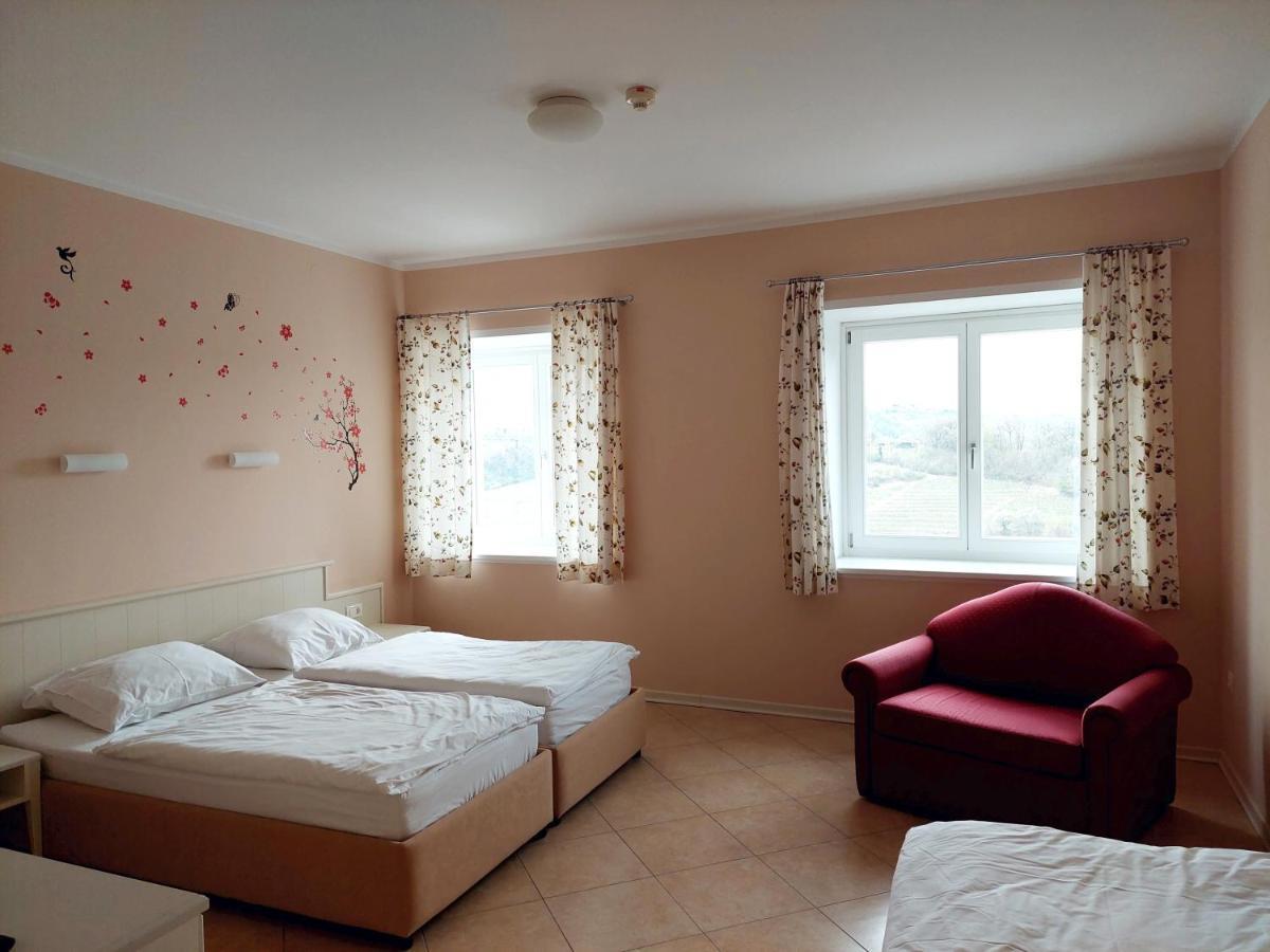Hotel Kozana ドブロボ エクステリア 写真