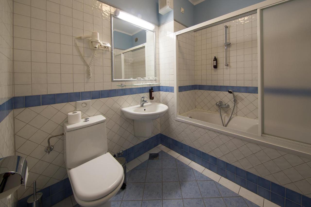 Hotel Kozana ドブロボ エクステリア 写真