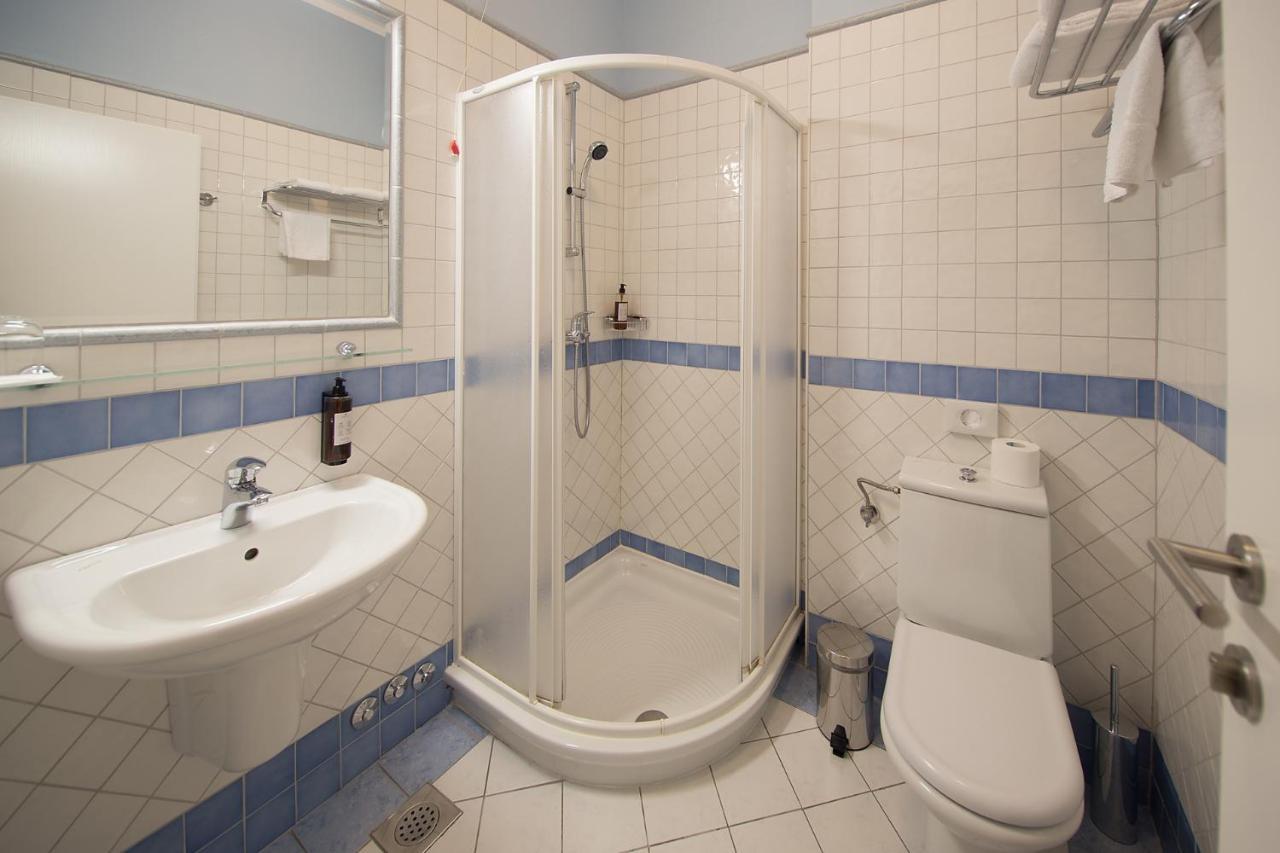 Hotel Kozana ドブロボ エクステリア 写真